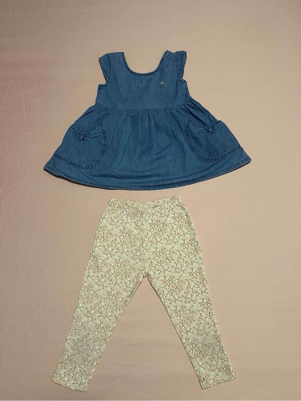 Calvin Klein Girls 2-Piece Outfit Set Denim Top Floral Leggings Size 5